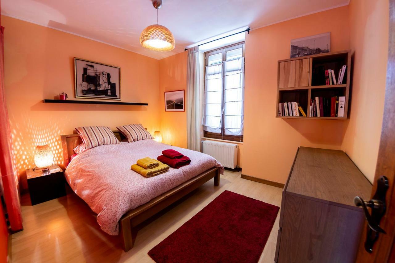L'Enchantraine - Gite Tout Confort Et Tarif Tout Inclus - Appartement Spacieux Et Accueillant Sur Épinal Exteriér fotografie