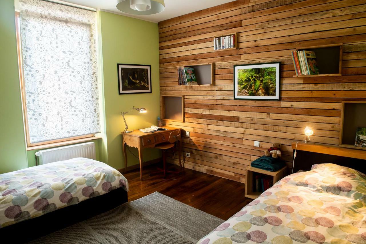 L'Enchantraine - Gite Tout Confort Et Tarif Tout Inclus - Appartement Spacieux Et Accueillant Sur Épinal Exteriér fotografie